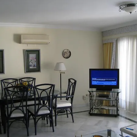 Sea View At White Pearl Ii, Elviria,