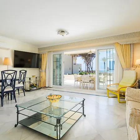 Sea View At White Pearl Ii, Elviria, דירה