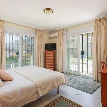 Sea View At White Pearl Ii, Elviria,