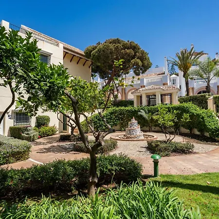Sea View At White Pearl Ii, Elviria, * מארבלה