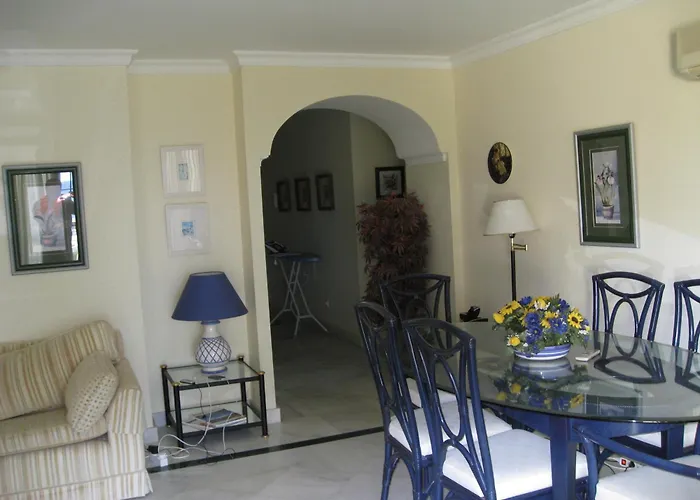 Sea View At White Pearl Ii, Elviria, Appartamento Marbella